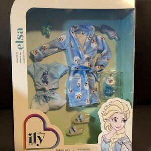 NEW Disney ily 4EVER Fashion Pack Elsa Frozen Spa Robe PJ 11" Doll Outfits Cozy